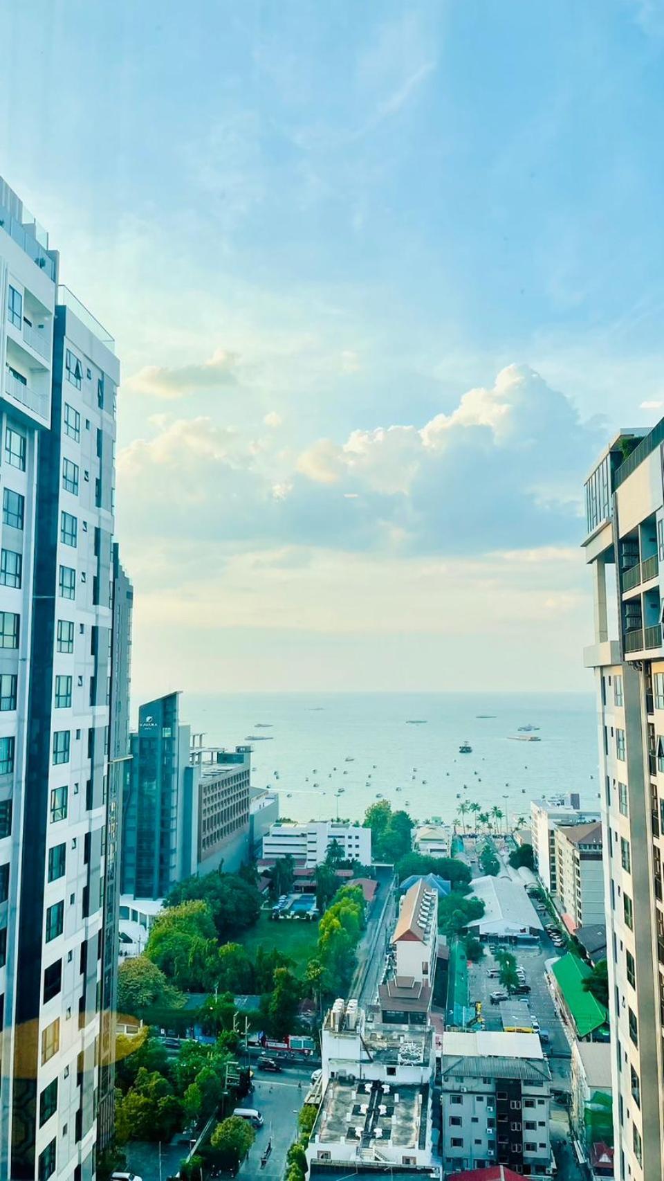 The Base Central Pattaya 2 Bed 2 Bath By Numam Zewnętrze zdjęcie